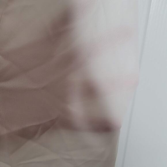 DR2 Sheer Ivory White Medium Front Tie High Low Sleeveless Blouse Top Shirt NEW - Picture 4 of 6